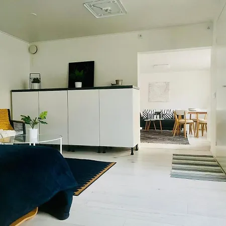 Bright And Spacious Premise In Turku, Portsa *