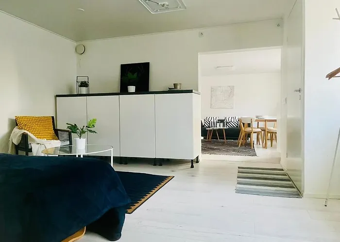 Bright And Spacious Premise In Turku, Portsa *